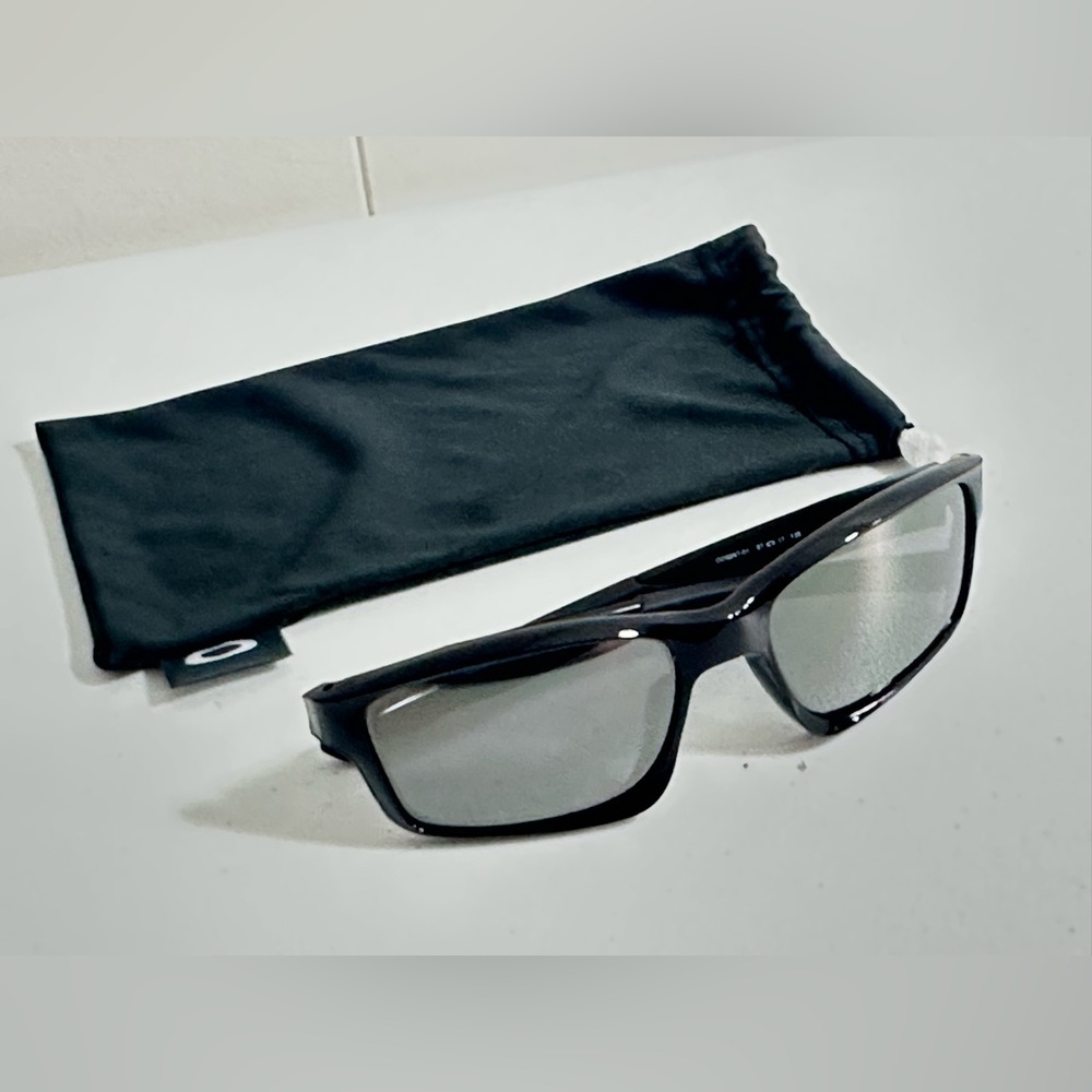 Oakley 0OO9247-01 Chainlink Mens Glossy Black Frame & Black Lens Sunglasses
